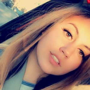 Meet your Posher, Elease